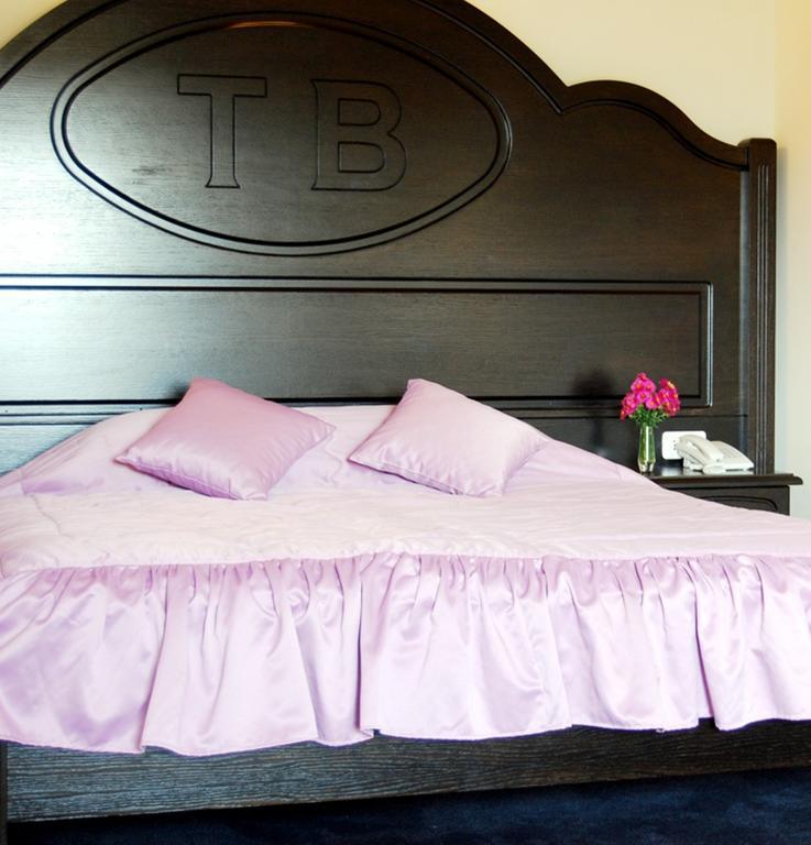Hotel Toacabellevue Гура Хуморулуй Стая снимка