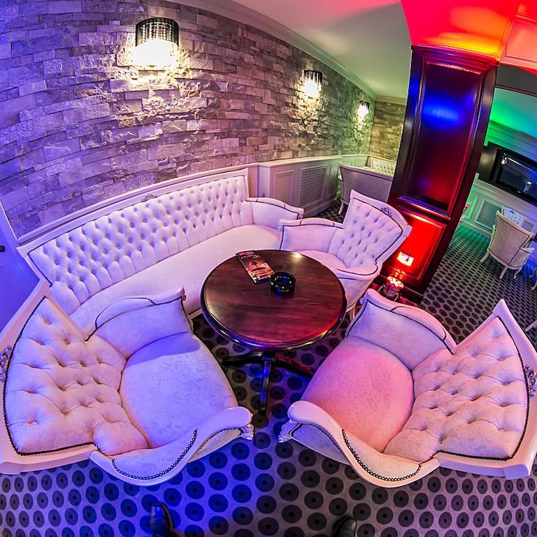 Hotel Toacabellevue Гура Хуморулуй Екстериор снимка